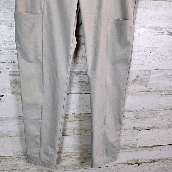 Athleta Women Wander Stash Skinny Pants 16 Light Gray Water Repellent Activewear - Picture 10 of 13